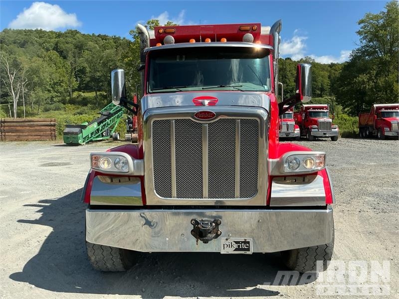 Peterbilt 567 Kipper
