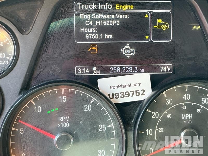Peterbilt 567 Kipper