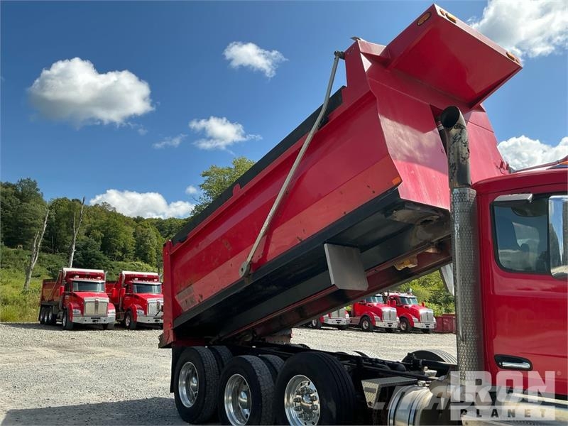 Peterbilt 567 Kipper