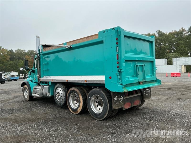 Peterbilt 567 Sklápěče