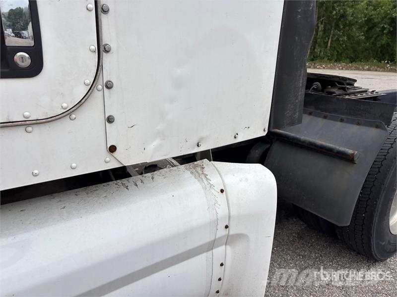 Peterbilt 579 Prime Movers