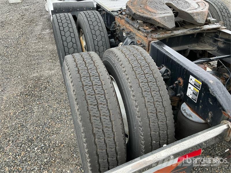 Peterbilt 579 Tractor Units