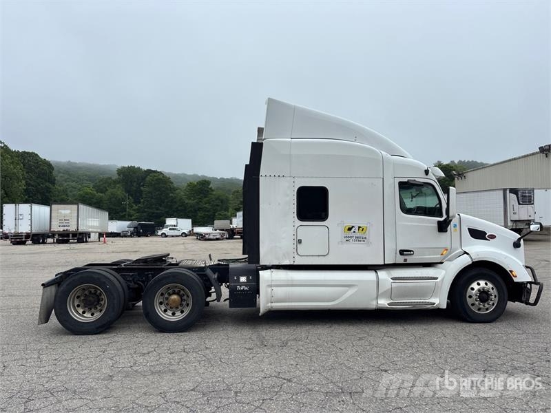 Peterbilt 579 Prime Movers