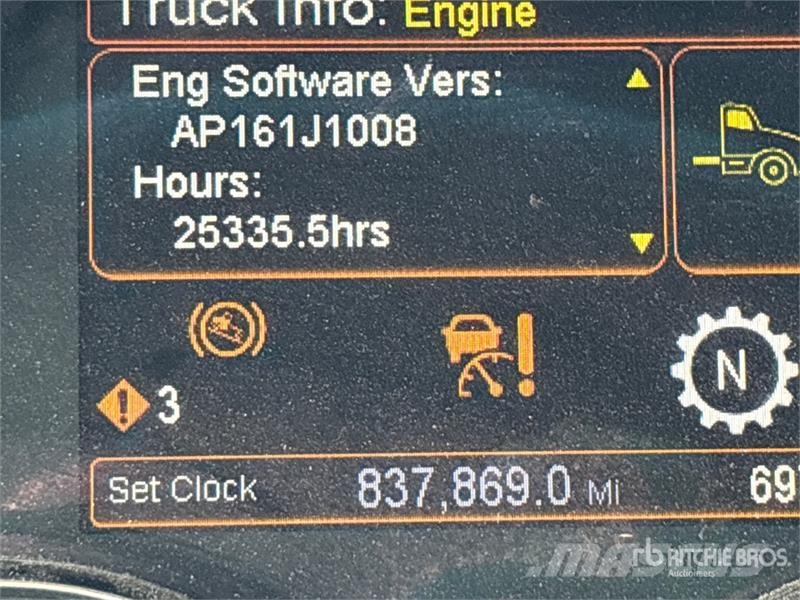 Peterbilt 579 Prime Movers