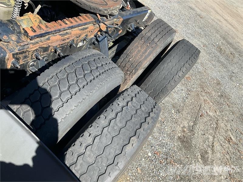 Peterbilt 579 Trekkers