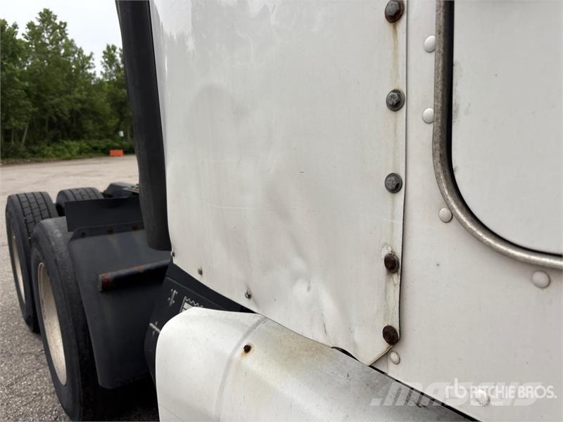 Peterbilt 579 Prime Movers