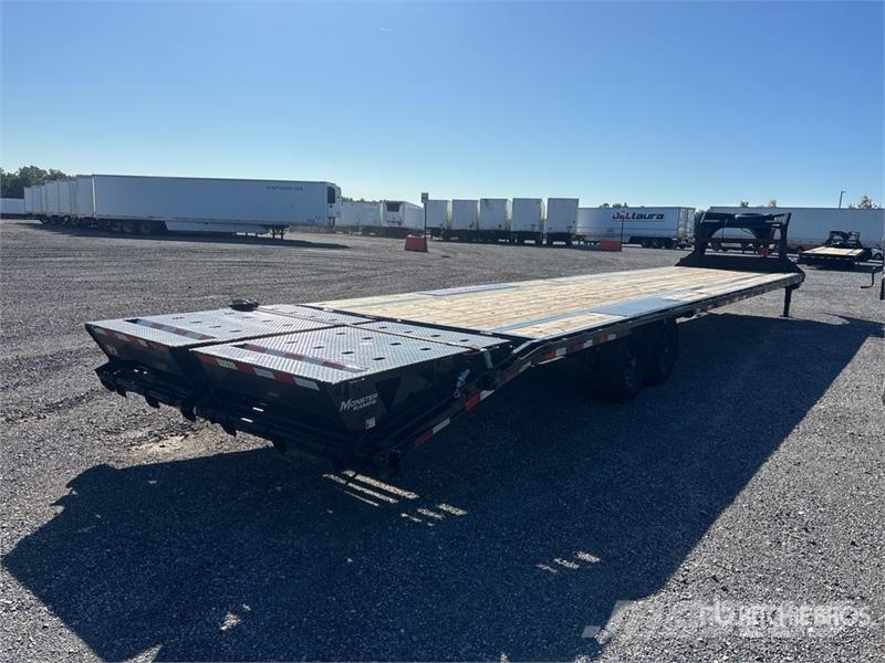 PJ Trailers Trailers Ls402 49 ft T/A Gooseneck Equipm Rimorchio per il trasporto di veicoli