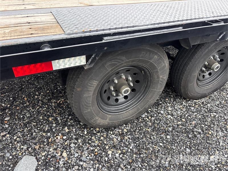 PJ Trailers Trailers LS402 49 ft T/A Gooseneck Equipm Prikolice za autotransportere