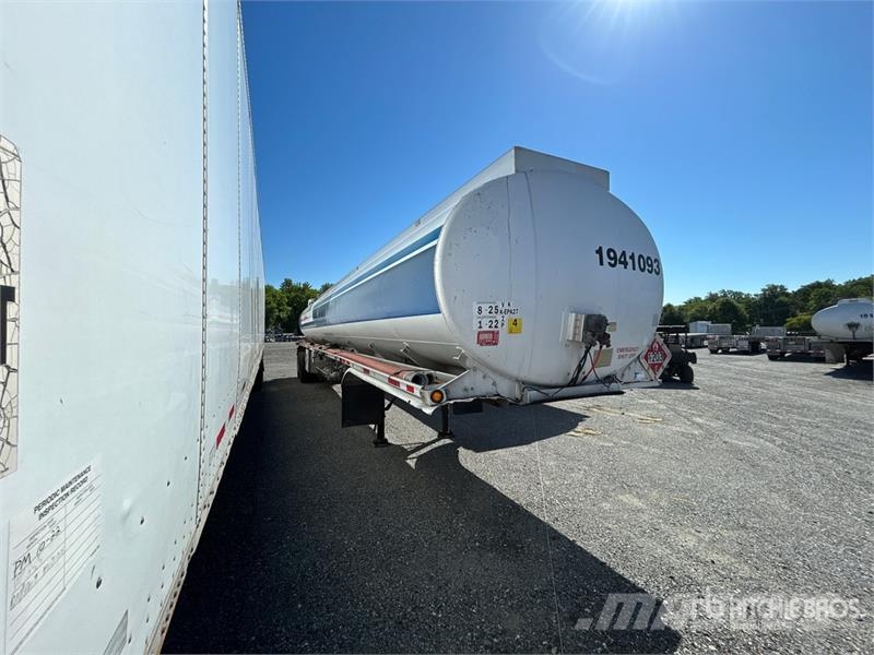 Polar 9500 gal T/A Tanker Trailer Tanker trailers