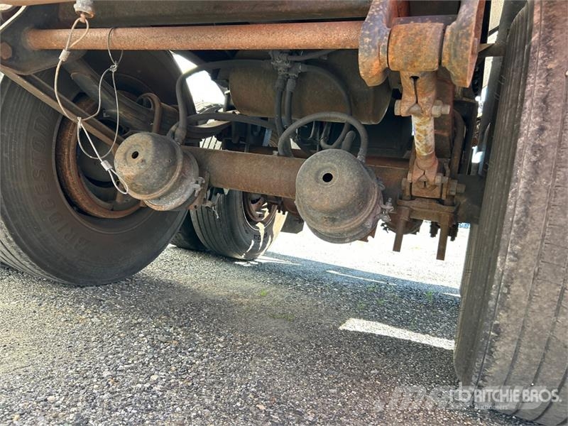Polar 9500 gal T/A Tanker Trailer Tanker trailers