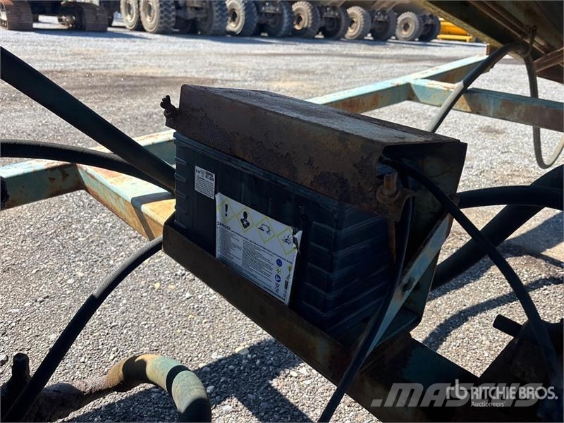 PowerScreen 32 in x 50 ft Portable Conveyor Muu