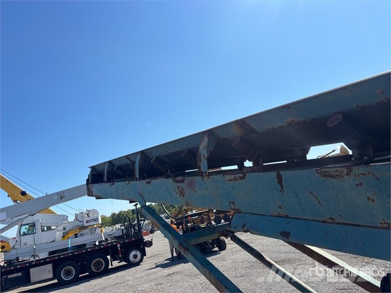 PowerScreen 32 in x 50 ft Portable Conveyor Muu