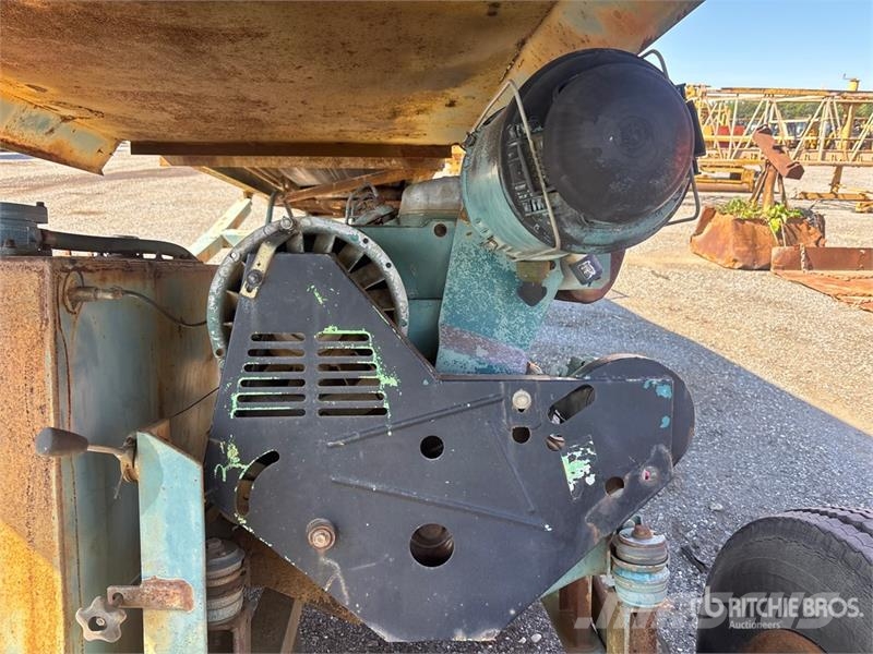 PowerScreen 32 in x 50 ft Portable Conveyor Muu