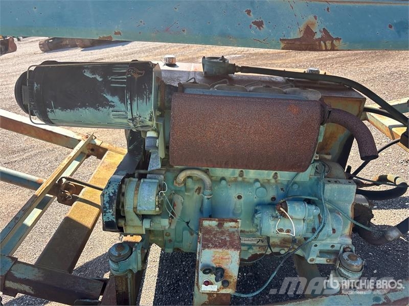 PowerScreen 32 in x 50 ft Portable Conveyor Muu