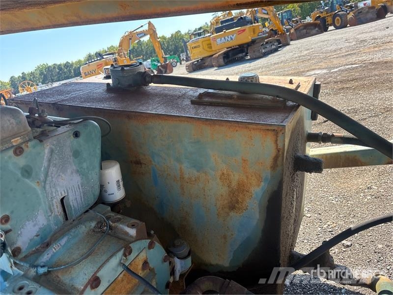 PowerScreen 32 in x 50 ft Portable Conveyor Muu