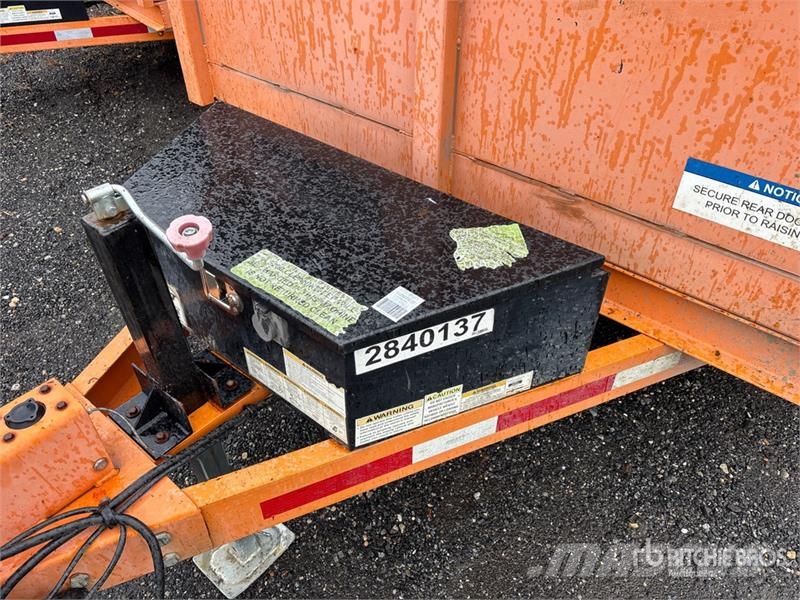  Pratt EZD11762 10 ft T/A Dump Utility Trailer Самоскиди