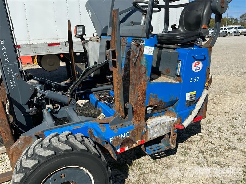 Princeton PB 55.4 5500 lb 3x3 Truck Mounted Forklift Ant sunkvežimių montuojami šakiniai krautuvai