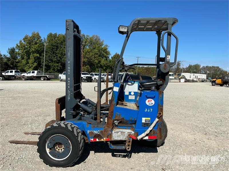 Princeton PB 55.4 5500 lb 3x3 Truck Mounted Forklift Ant sunkvežimių montuojami šakiniai krautuvai