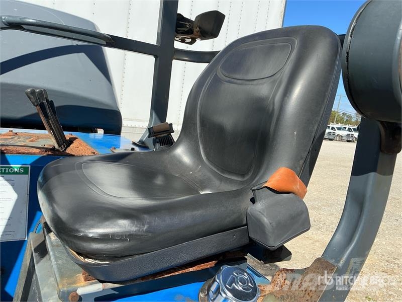 Princeton PB55.4 5500 lb 3x3 Truck Mounted Forklift Mobilni viljuškari