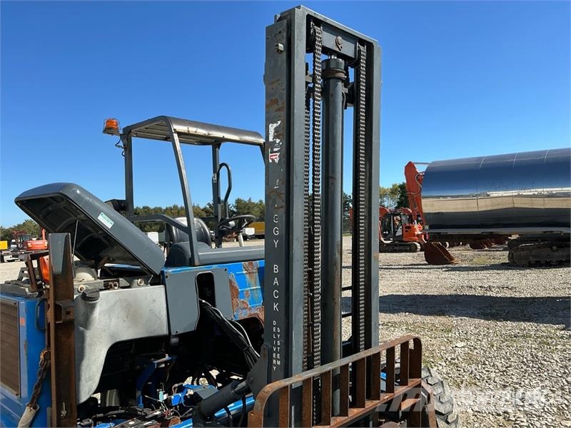 Princeton PB55.4 5500 lb 3x3 Truck Mounted Forklift Mobilni viljuškari
