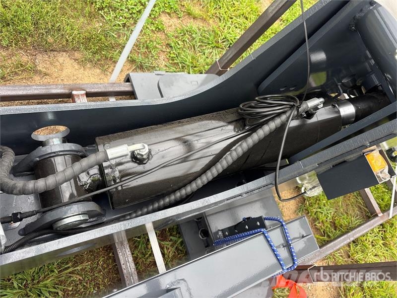 PROMECH FW80 Fifth Wheel Wrecker Attachment (Unuse Ostale kargo komponente