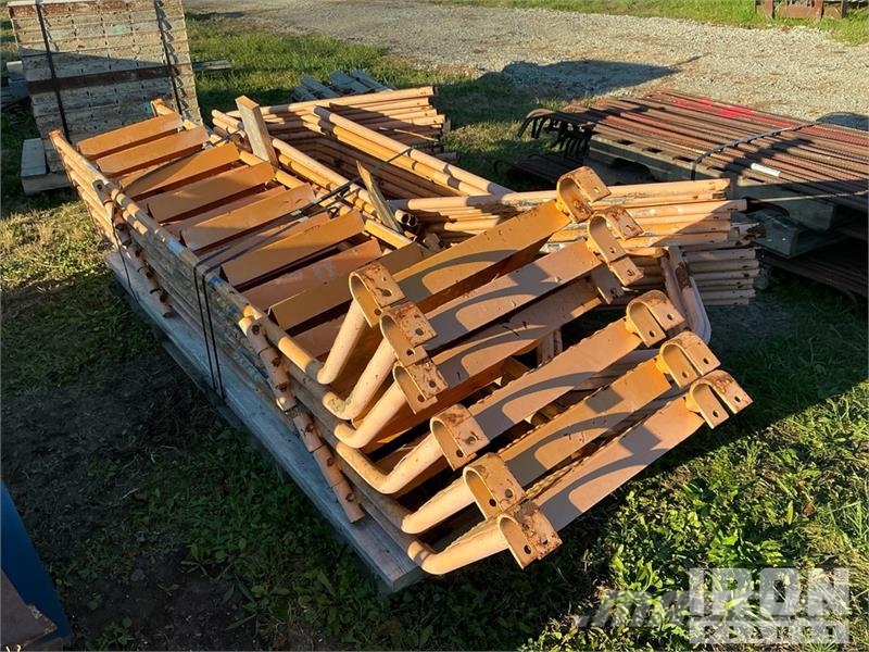 Quantity of (1) Pallets of Stairs and Railings For Stillads udstyr