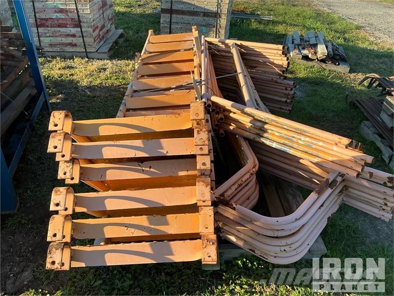 Quantity of (1) Pallets of Stairs and Railings For Stillads udstyr