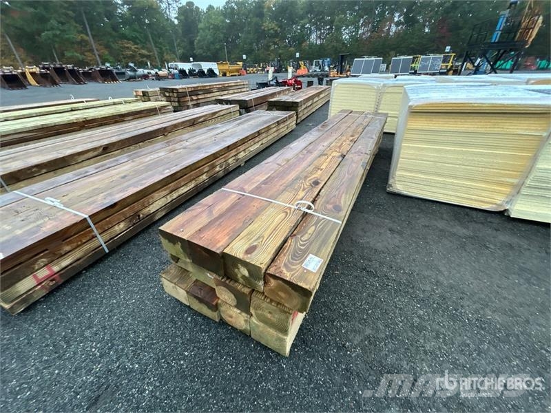 Quantity of (12) 10in x 8in x 16ft Lumber Drugi deli
