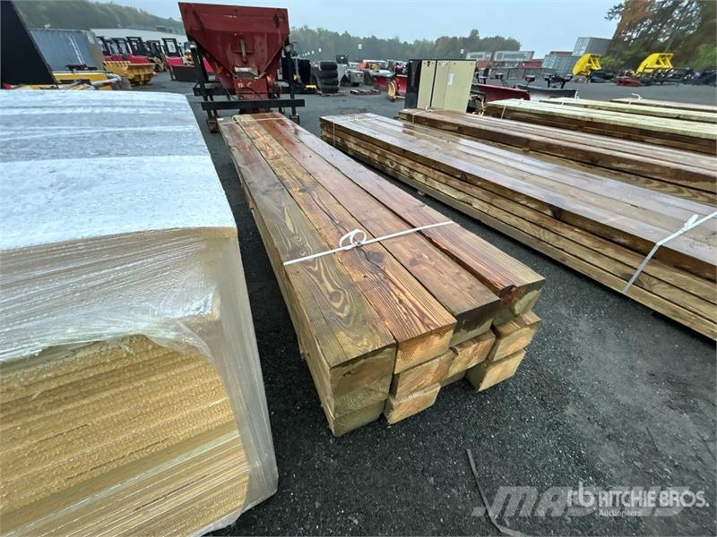 Quantity of (12) 10in x 8in x 16ft Lumber Drugi deli