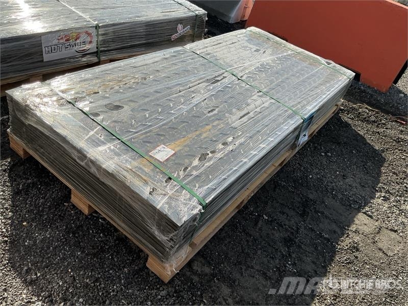  Quantity of (15)  FPM Ground Protection Mats (Unus Tillbehör och reservdelar till borrutrustning