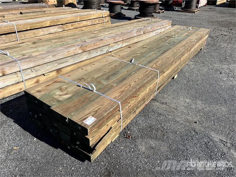 Quantity of (16) 4 in x 10 in x 16 ft Lumber Andet tilbehør
