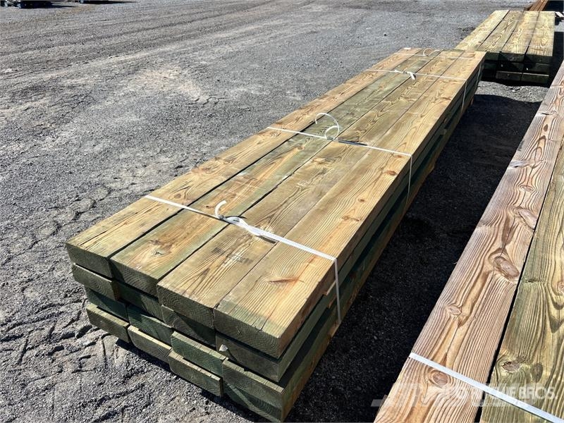 Quantity of (16) 4 in x 10 in x 16 ft Lumber Andet tilbehør