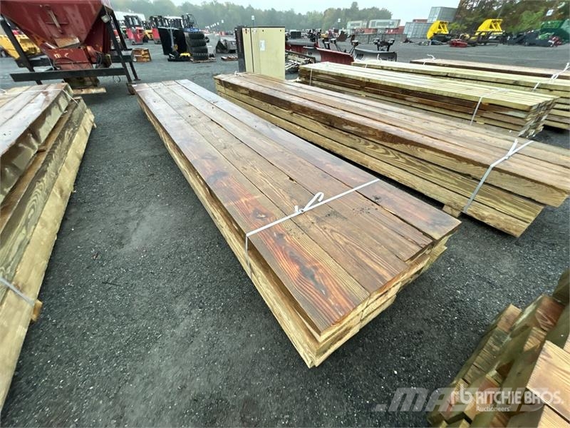  Quantity of (16) 4 in x 12 in x 20 Ft Pressure Tre 其他组件