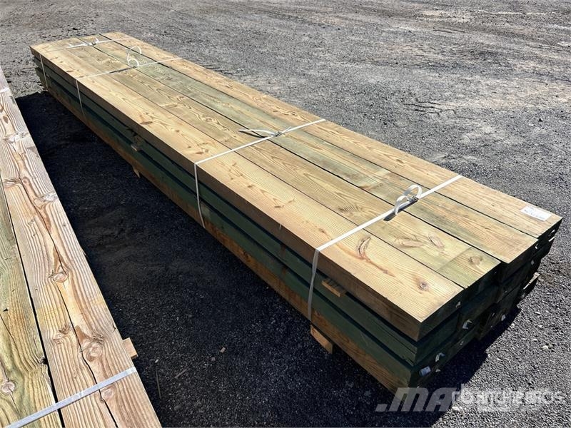 Quantity of (16) 4 in x 10 in x 16 ft Lumber Andet tilbehør