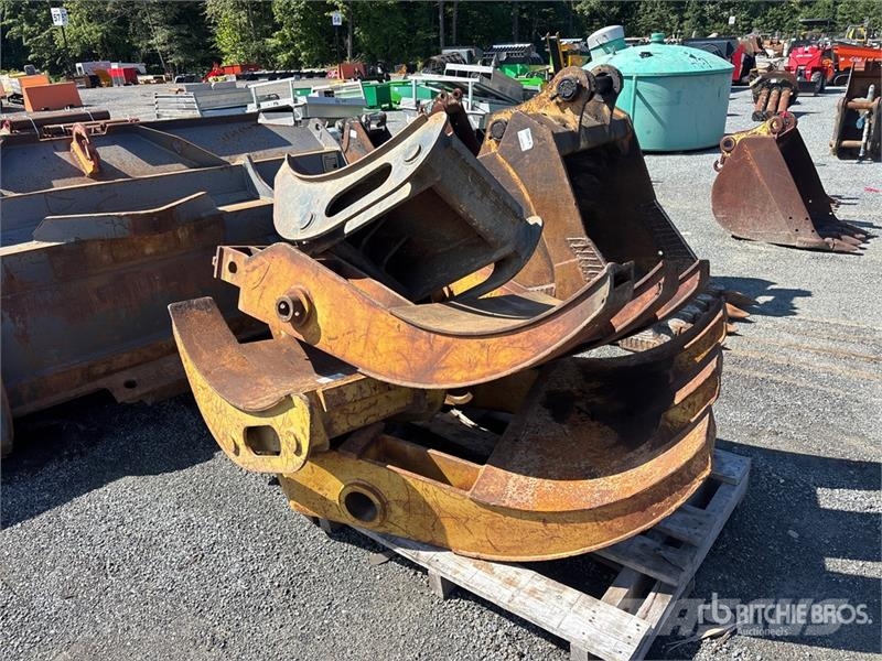  Quantity of (2) 48 in Excavator Grapple Gribere