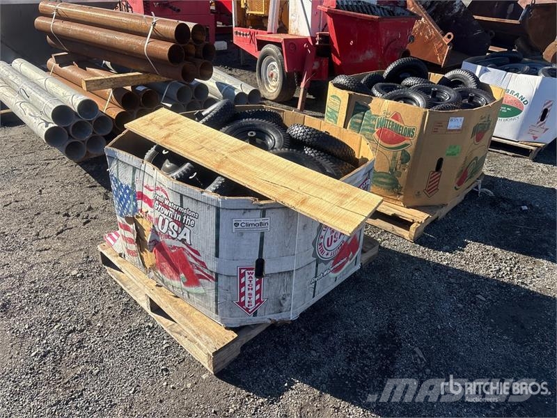  Quantity of (2) Boxes of Wheelbarrow Tires 타이어, 휠 및 림