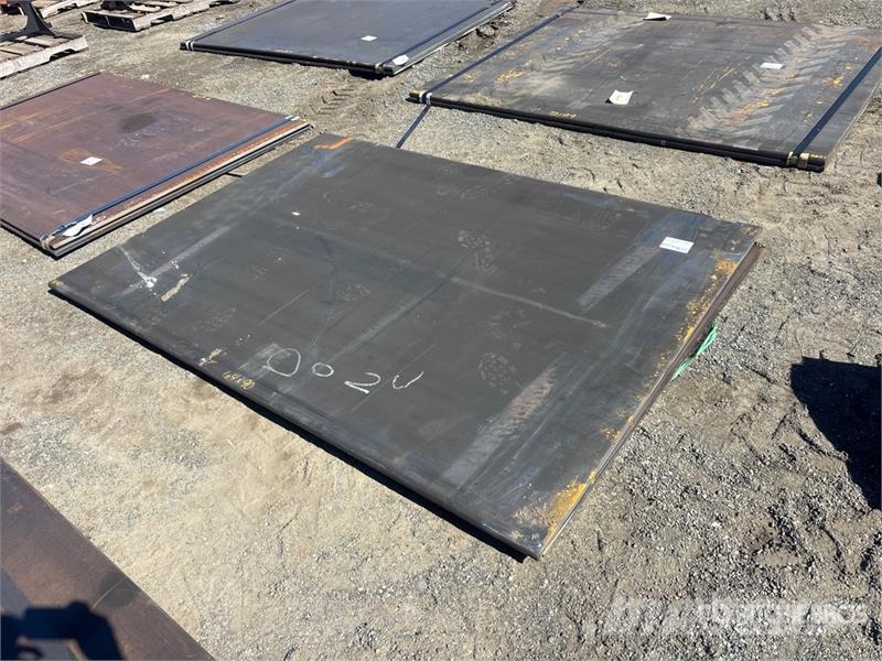Quantity of (2) Kit Containers 64 ft x 90 ft (1 i Інше обладнання