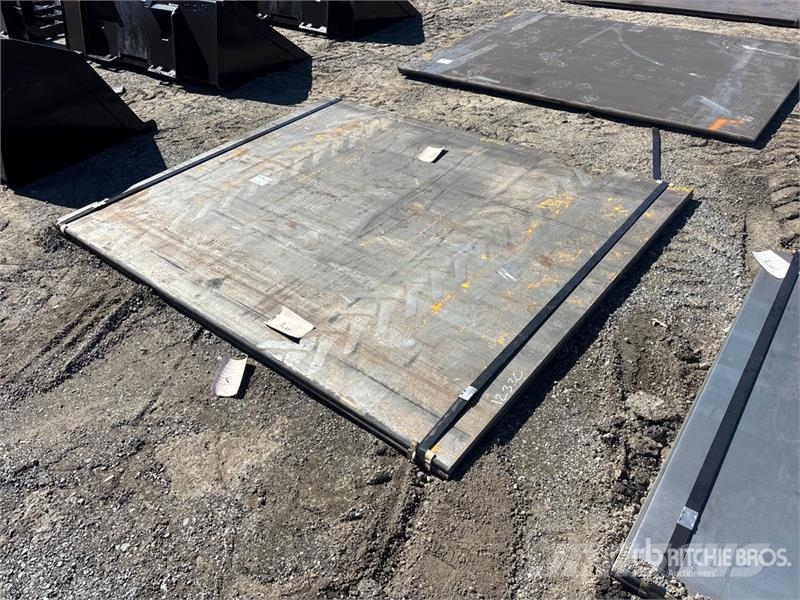 Quantity of (2) Kit Containers 64 ft x 90 ft (1 i Інше обладнання