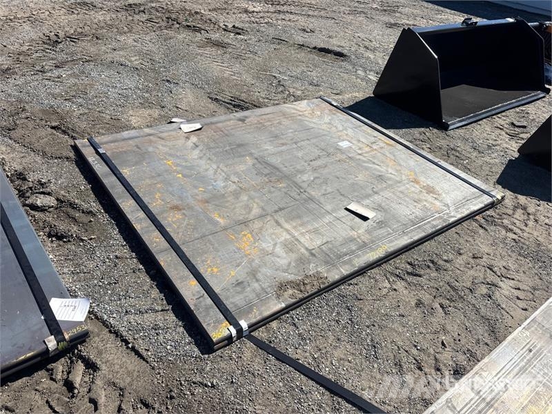 Quantity of (2) Kit Containers 64 ft x 90 ft (1 i Інше обладнання