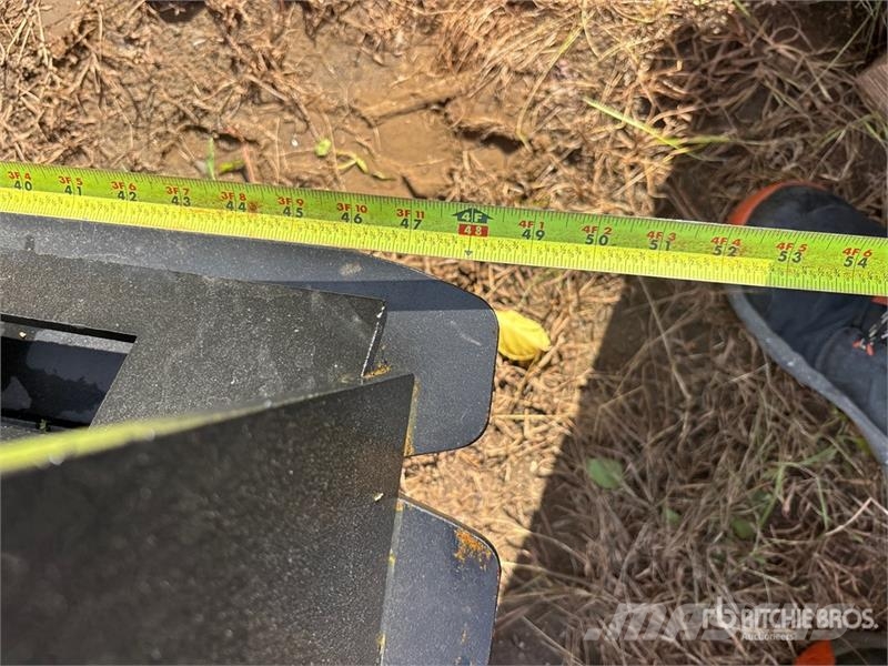 Quantity of (2) LYALS ALSF48 48 in Skid Steer For Garfos