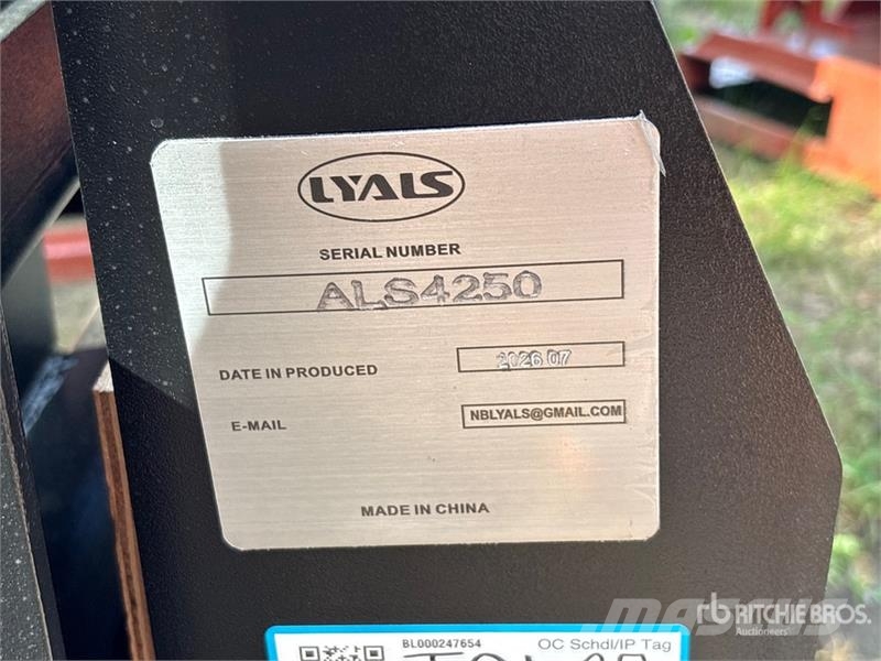 Quantity of (2) LYALS ALSF48 48 in Skid Steer For Garfos