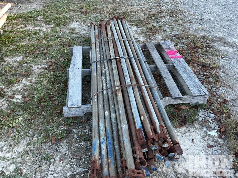 Quantity of (2) Pallets of Sunny Brace/ Tube Knuck Gradbeni odri