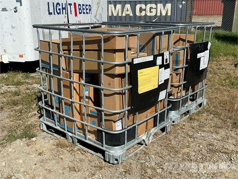  Quantity of (2) Pallets of Miscellaneous Air And H Transport Sonstige