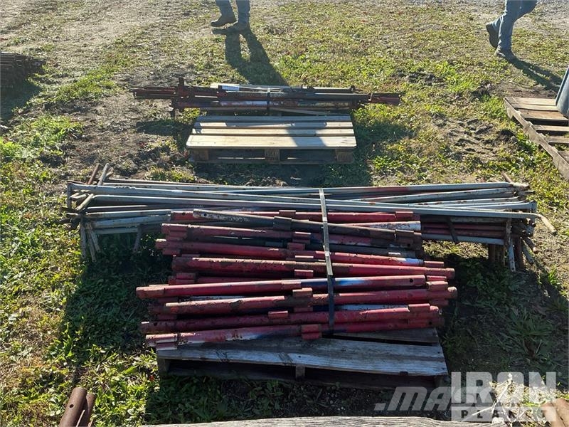  Quantity of (2) Pallets of Safety Rail Safety Supp مكونات أخرى