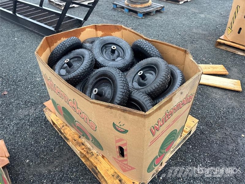 Quantity of (2) Pallets of Pneumatic Wheelbarrow T 轮胎、车轮、轮圈
