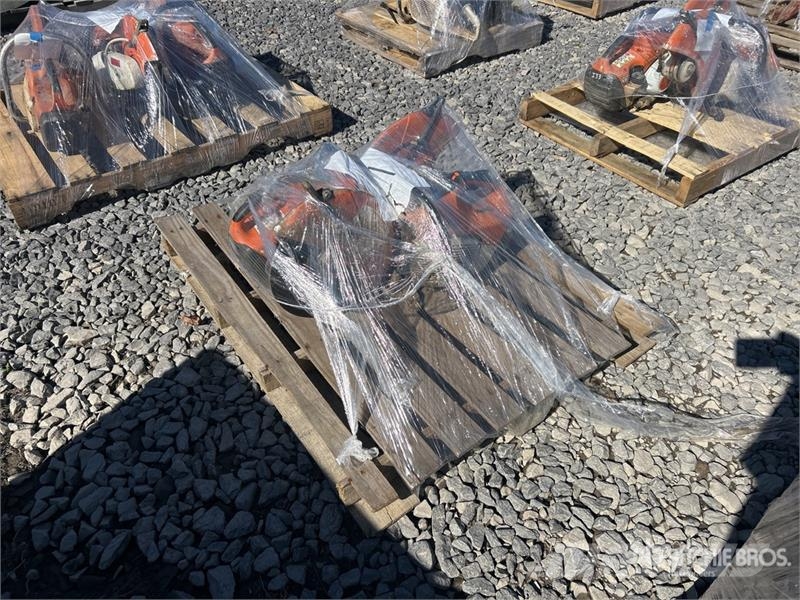 Quantity of (2) Stihl TS420 Concrete Saw Outros Florestal