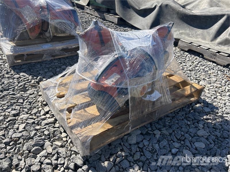 Quantity of (2) Stihl TS420 Concrete Saw Outros Florestal