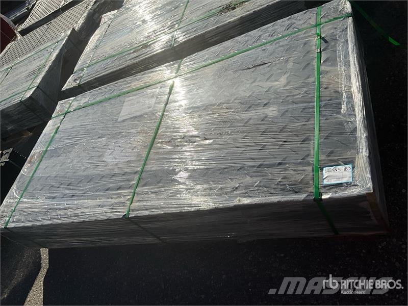  Quantity of (20)  STARVOX PPP-20 Polyethylene Boar ملحقات وقطع غيار معدات الحفر