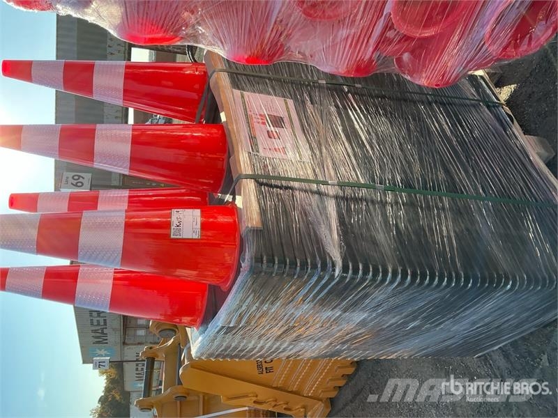Quantity of (250) STARVOX TC-250P 28 in PVC Safet Ukladače potrubia
