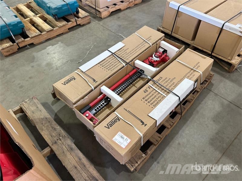 Quantity of (3) 4 ft Farm Jack Outros Florestal